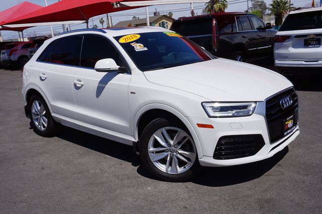2018 Audi Q3 PREMIUM PLUS QUATTRO, PREMIUM WHEELS, LEATHER SEATS, MOON ROOF - 23011040 - 1