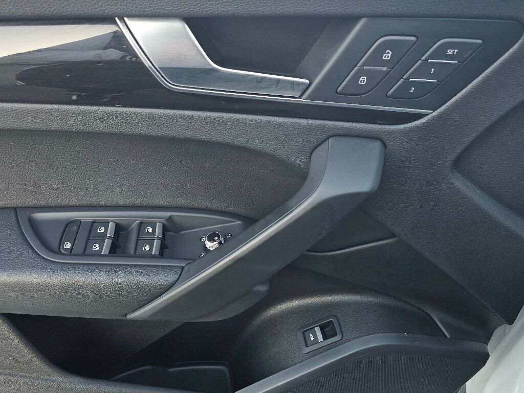 2018 Audi Q5  - 22983893 - 32