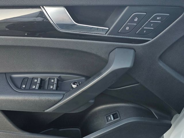 2018 Audi Q5  - 22983893 - 32