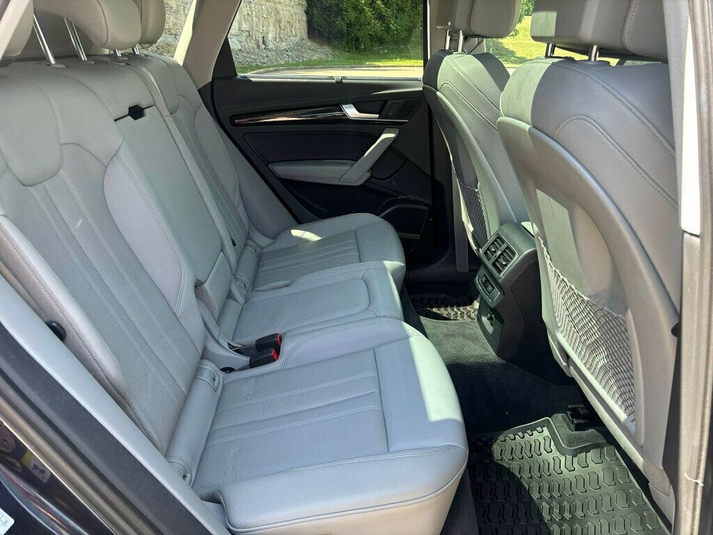 2018 Audi Q5 2018 Audi Q5 2.0T Quattro Premium Plus - 23016595 - 19