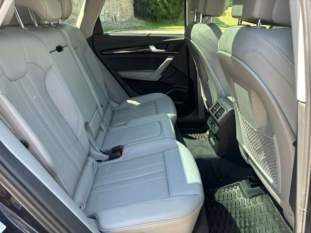 2018 Audi Q5 2018 Audi Q5 2.0T Quattro Premium Plus - 23016595 - 19