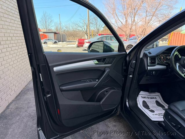 2018 Audi Q5 2.0 PREMIUM W/ CONVENIENCE & NAV PKGS - 22976984 - 16