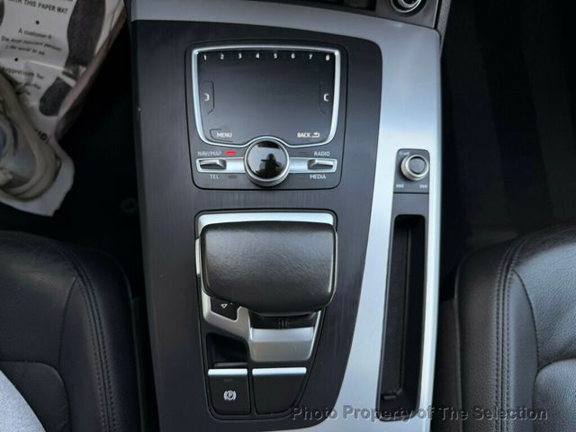 2018 Audi Q5 2.0 PREMIUM W/ CONVENIENCE & NAV PKGS - 22976984 - 33