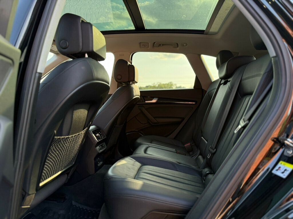 2018 Audi Q5 TFSI Premium photo 13