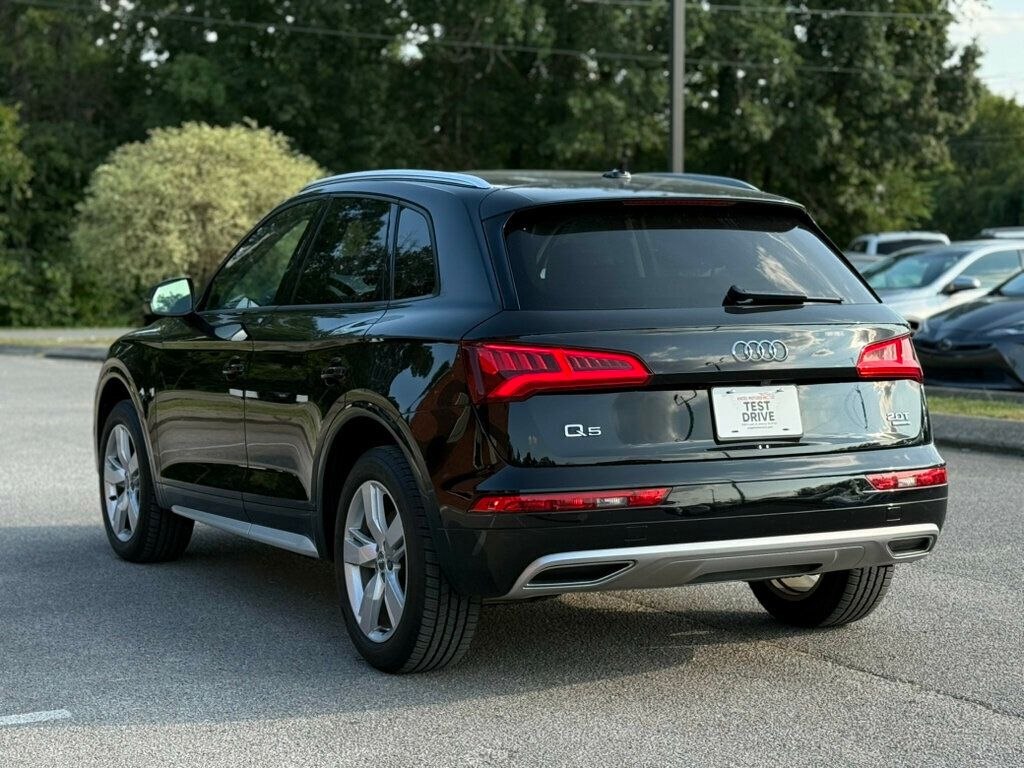 2018 Audi Q5 TFSI Premium photo 4