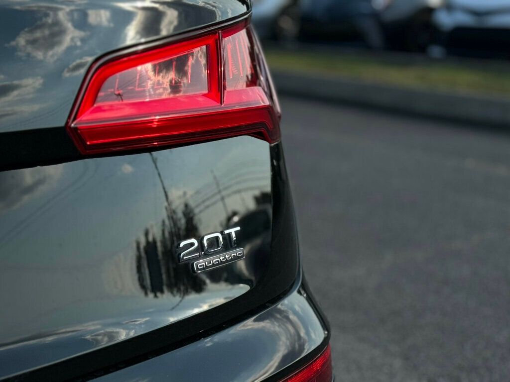 2018 Audi Q5 TFSI Premium photo 5
