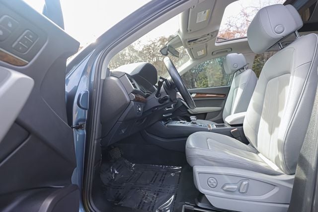 2018 Audi Q5 2.0 TFSI Premium Plus - 22785428 - 19