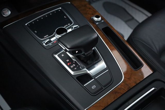 2018 Audi Q5 2.0 TFSI Premium Plus - 22932733 - 31
