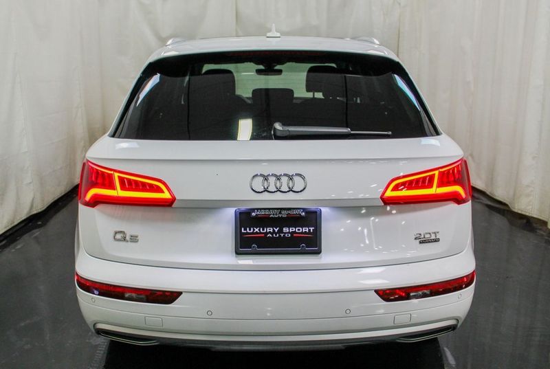 2018 Audi Q5 2.0 TFSI Premium Plus Panoramic Roof Quattro - 22760352 - 3