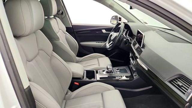 2018 Audi Q5 2.0 TFSI Premium Plus w/ Bang & Olufsen 3D Sound - 23098659 - 24