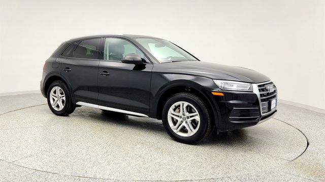 2018 Audi Q5 2.0 TFSI Premium with Panoramic Sunroof & Heated Seats - 22969714 - 2