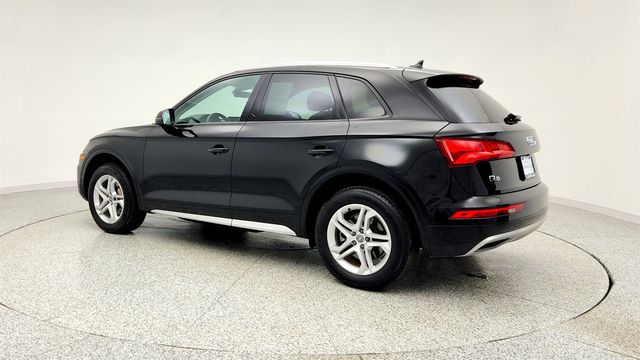 2018 Audi Q5 2.0 TFSI Premium with Panoramic Sunroof & Heated Seats - 22969714 - 6