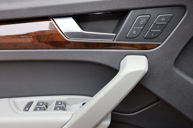 2018 Audi Q5 2.0 TFSI Summer of Audi Premium Plus - 22999696 - 28