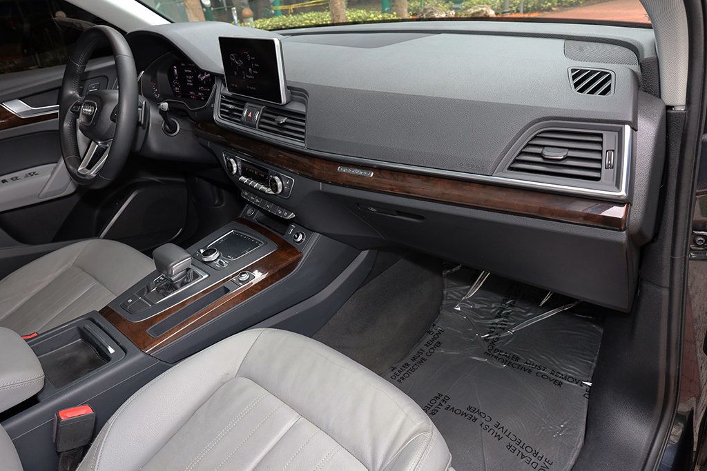 2018 Audi Q5 2.0 TFSI Summer of Audi Premium Plus - 22999696 - 40