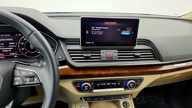 2018 Audi Q5 2.0 TFSI Tech Premium Plus w/ Bang & Olufsen Sound System - 23010101 - 17