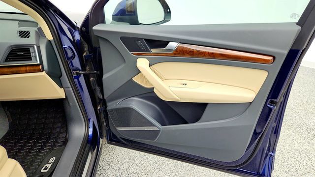 2018 Audi Q5 2.0 TFSI Tech Premium Plus w/ Bang & Olufsen Sound System - 23010101 - 26