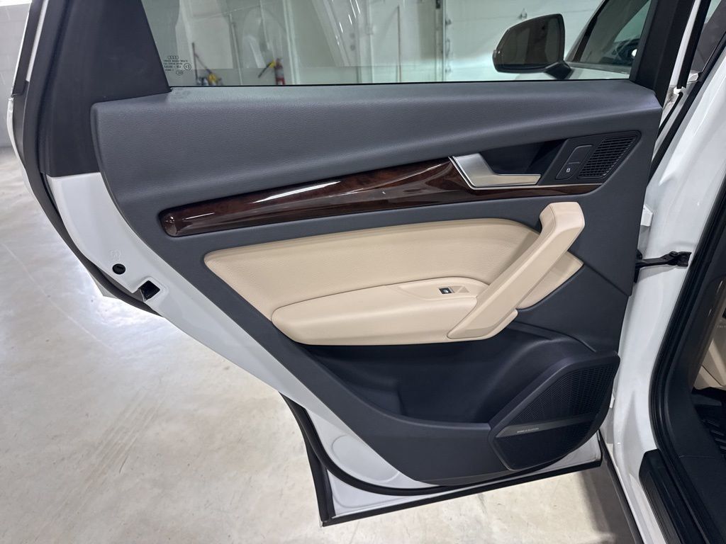 2018 Audi Q5 2.0T Premium - 23029106 - 33