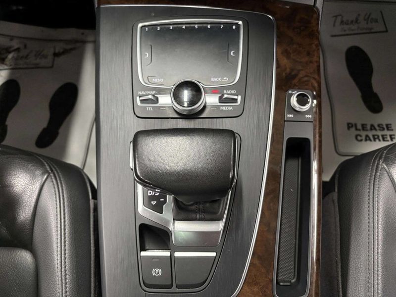 2018 Audi Q5 2.0T quattro Premium Plus AWD 4dr SUV - 22961852 - 33