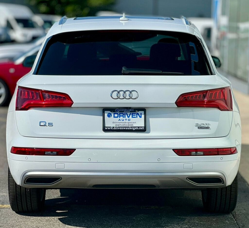 2018 Audi Q5 Premium Plus photo 4
