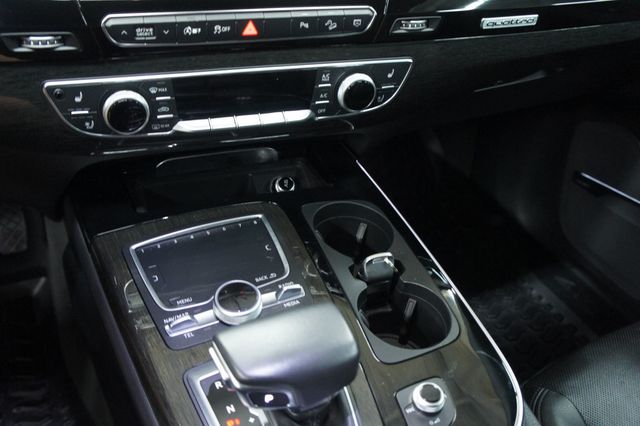 2018 Audi Q7 1-Owner,Prestige Q7, Homegrown, Sold and serviced locally! - 23075210 - 41