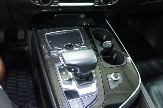 2018 Audi Q7 1-Owner,Prestige Q7, Homegrown, Sold and serviced locally! - 23075210 - 42