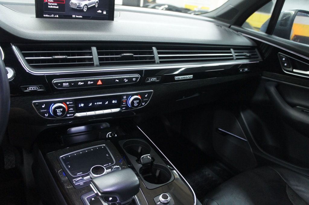 2018 Audi Q7 1-Owner,Prestige Q7, Homegrown, Sold and serviced locally! - 23075210 - 44