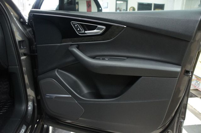 2018 Audi Q7 1-Owner,Prestige Q7, Homegrown, Sold and serviced locally! - 23075210 - 61