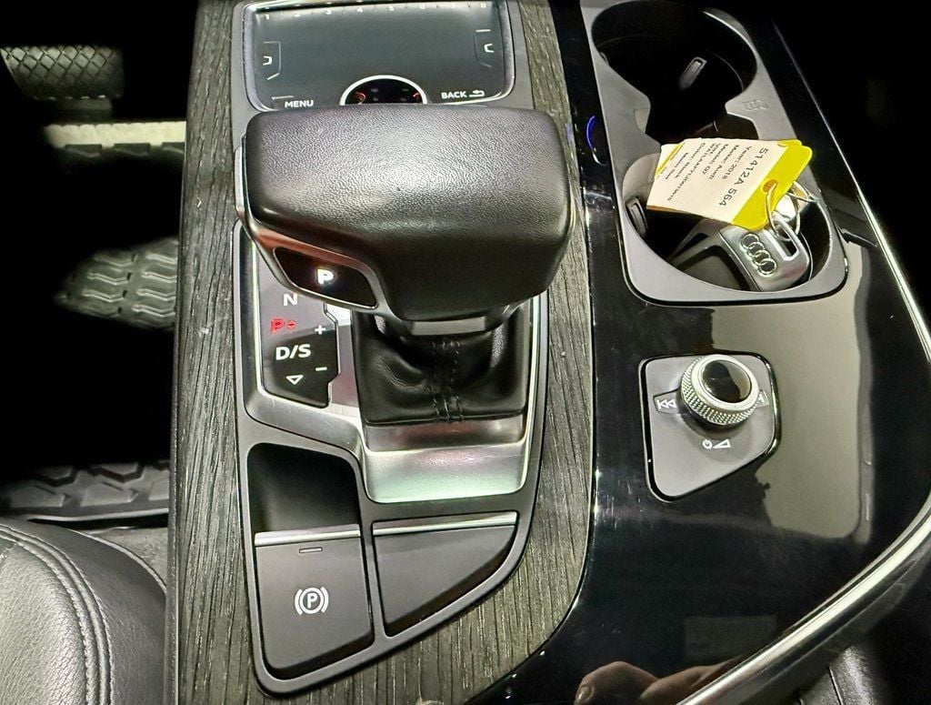 2018 Audi Q7 3.0 TFSI Premium Plus - 22952192 - 25