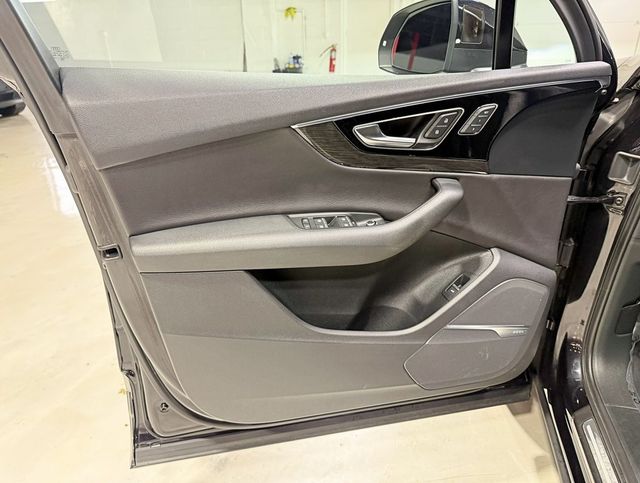 2018 Audi Q7 3.0 TFSI Premium Plus - 22952192 - 33