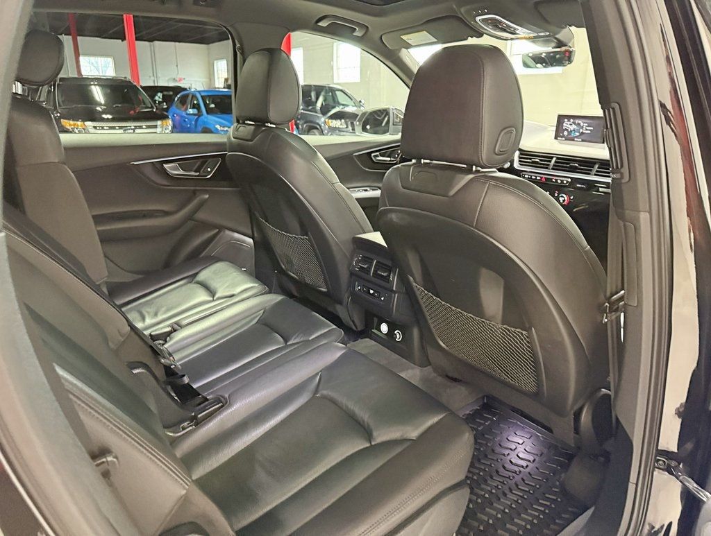 2018 Audi Q7 3.0 TFSI Premium Plus - 22952192 - 45
