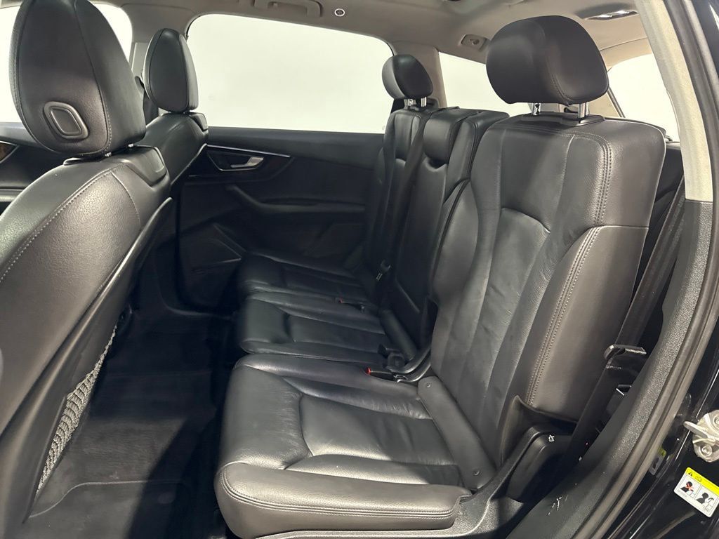2018 Audi Q7 3.0 TFSI Premium Plus - 23038499 - 30