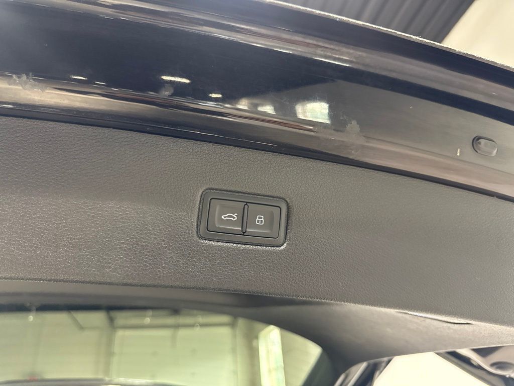 2018 Audi Q7 3.0 TFSI Premium Plus - 23038499 - 37