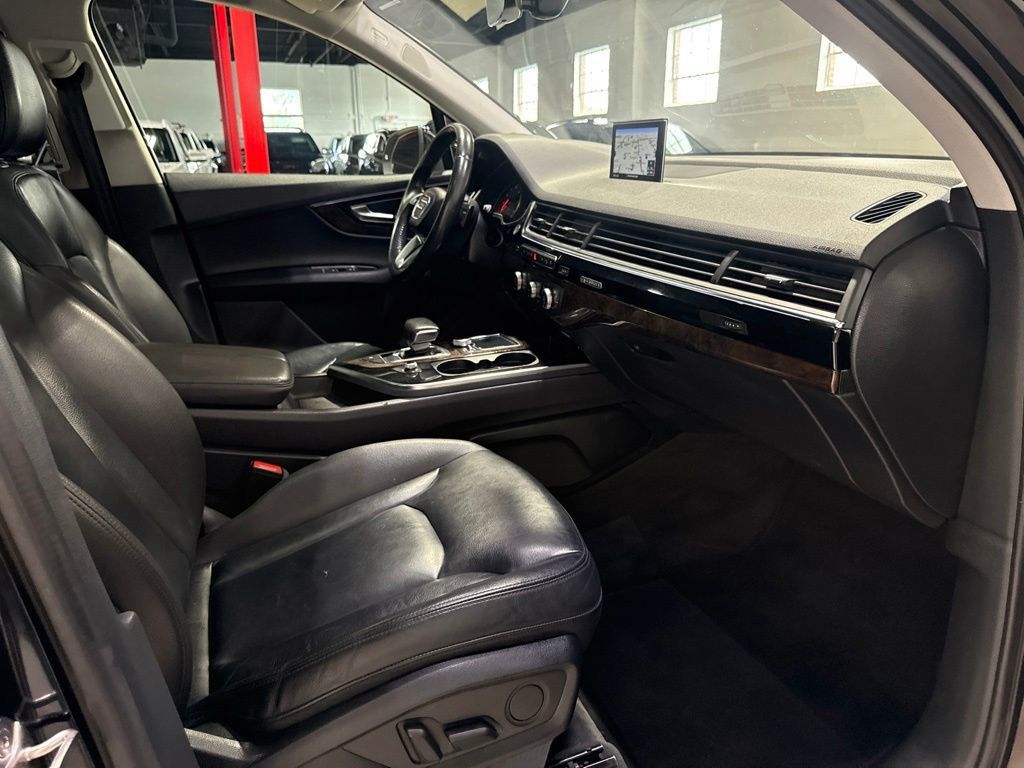 2018 Audi Q7 3.0 TFSI Premium Plus - 23038499 - 45