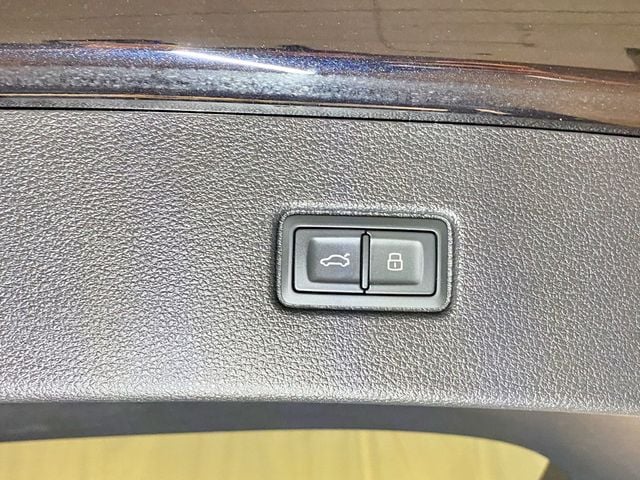 2018 Audi Q7 3.0 TFSI Premium Plus - 23025079 - 79