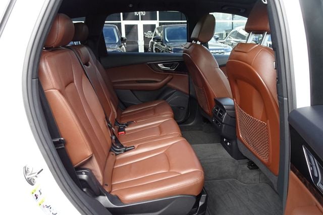 2018 Audi Q7 3.0 TFSI Premium Plus - 22950041 - 11