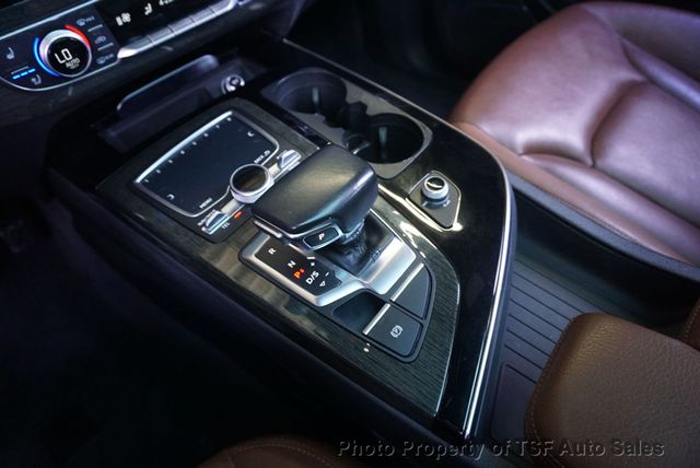 2018 Audi Q7 3.0 TFSI Prestige - 23042718 - 25