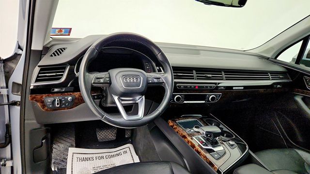 2018 Audi Q7 3.0 TFSI Prestige w/ Driver Assistance, Cold Weather & Tow Pkgs - 23027671 - 12