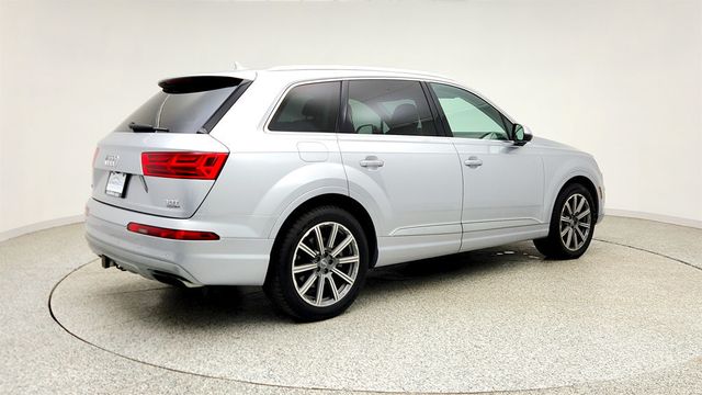 2018 Audi Q7 3.0 TFSI Prestige w/ Driver Assistance, Cold Weather & Tow Pkgs - 23027671 - 4