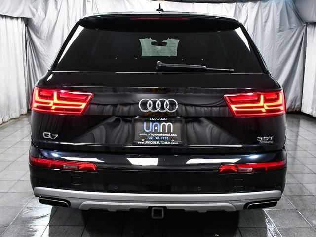 2018 Audi Q7 Premium Plus