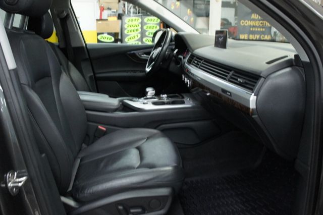 2018 Audi Q7 Dealer Serviced, Great Shape! - 23011617 - 38