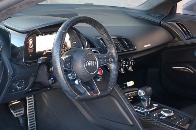 2018 Audi R8 Coupe V10 plus quattro AWD - 22949421 - 20