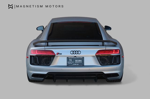 2018 Audi R8 Coupe V10 plus quattro AWD - 22949421 - 8