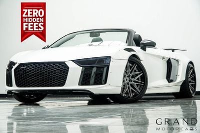 2018 Audi R8 Spyder - WUAVACFX5J7902504