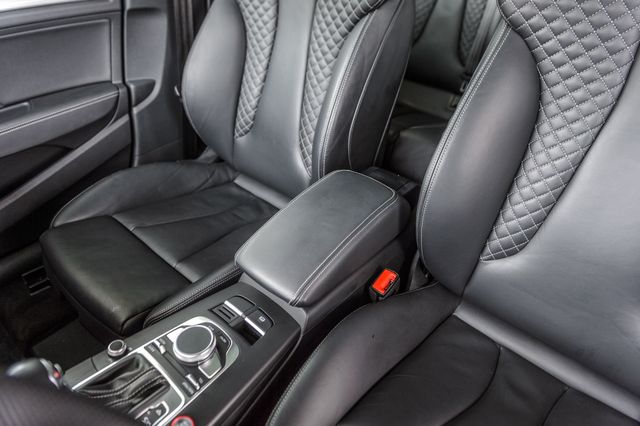 2018 Audi S3 S3 PREMIUM PLUS - SPORT SEATS - SPORT PKG - TECH PKG - GORGEOUS - 22418203 - 32