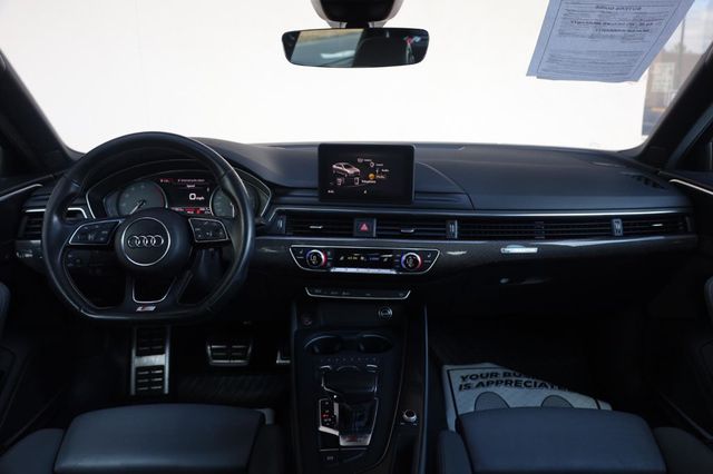 2018 Audi S4 Premium Plus - 23043810 - 32