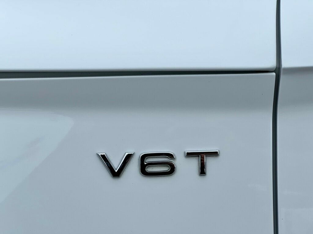 2018 Audi SQ5 3.0 TFSI Premium Plus - 22901575 - 10