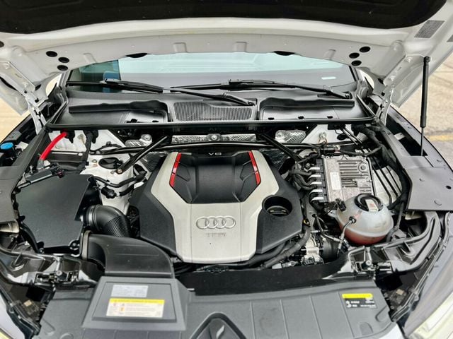 2018 Audi SQ5 3.0 TFSI Premium Plus - 22901575 - 11