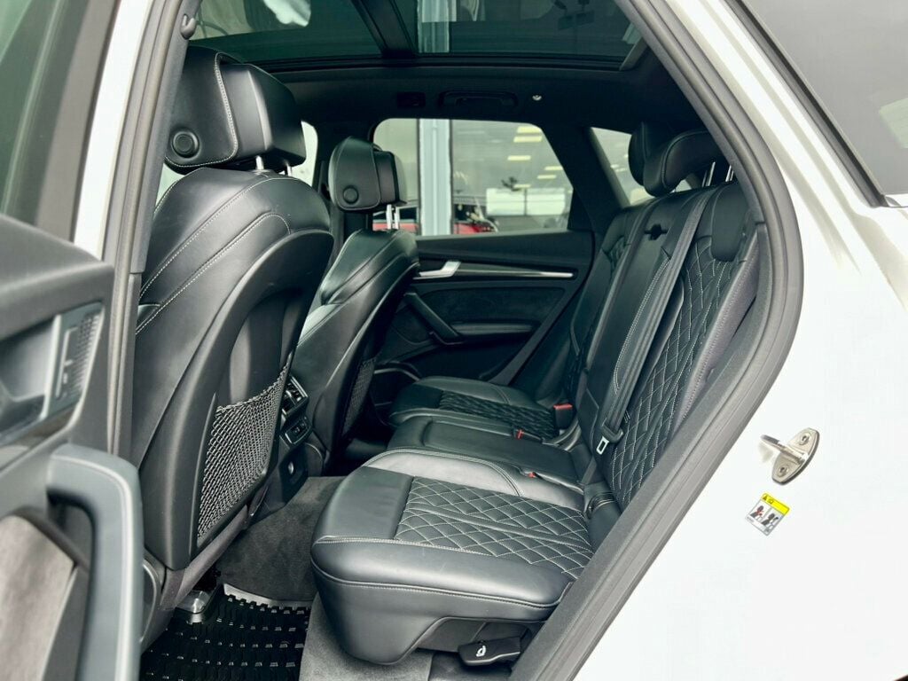 2018 Audi SQ5 Premium Plus photo 15