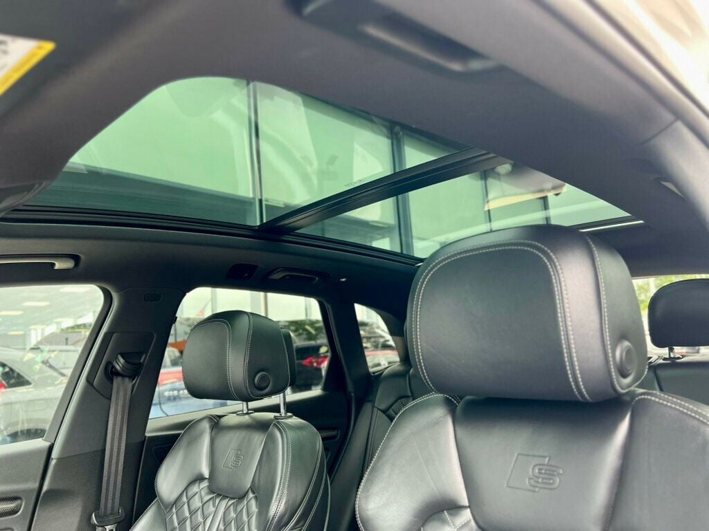 2018 Audi SQ5 Premium Plus photo 25