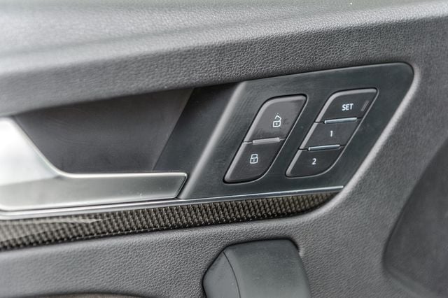 2018 Audi SQ5 PRESTIGE - PANO ROOF - BACKUP CAM - BLUETOOTH - GORGEOUS - 22405523 - 50
